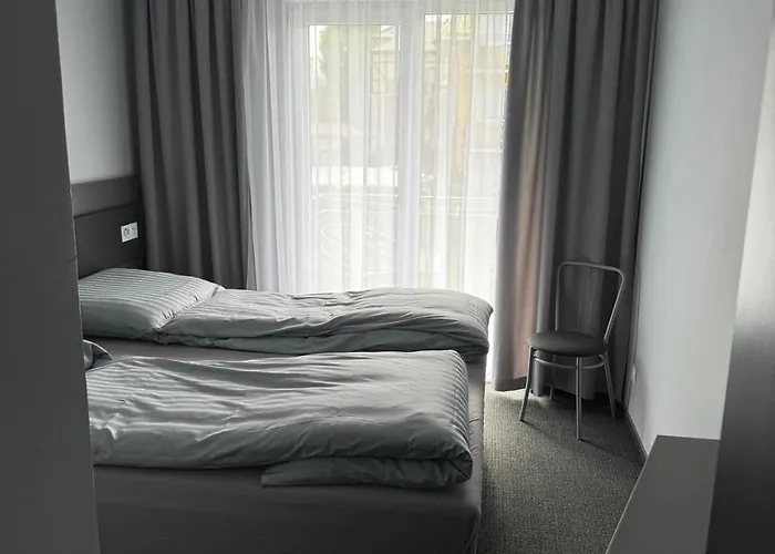 Costa Πανσιόν 3*