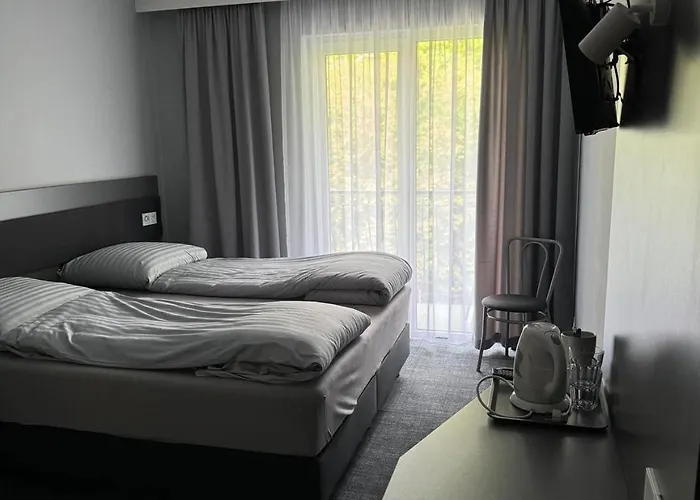 Πανσιόν Costa 3*