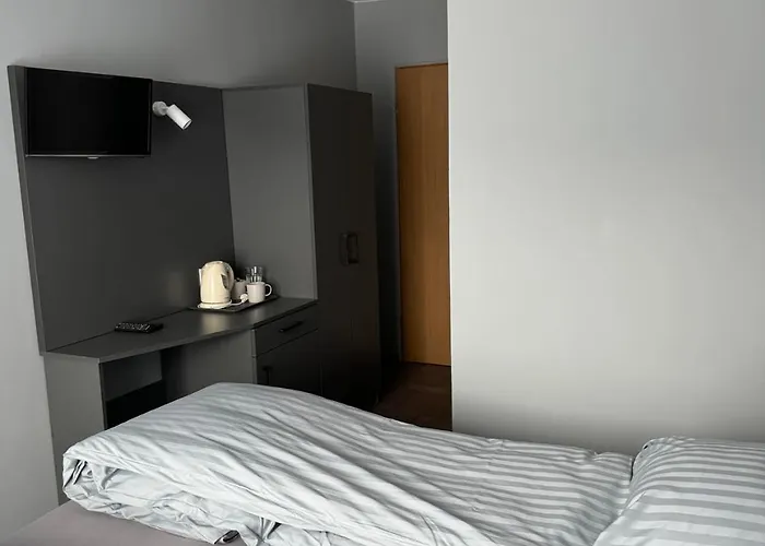 Πανσιόν Costa 3*